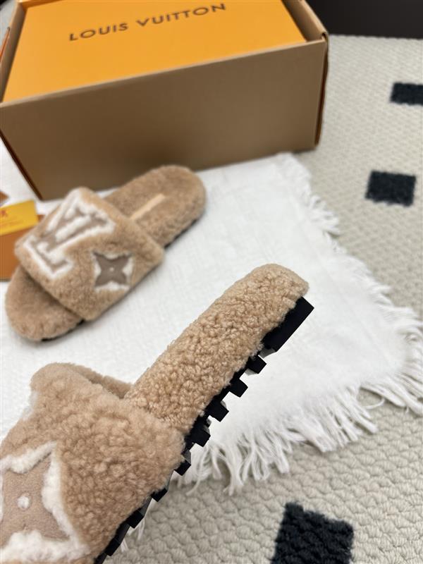 2025112818453352 280